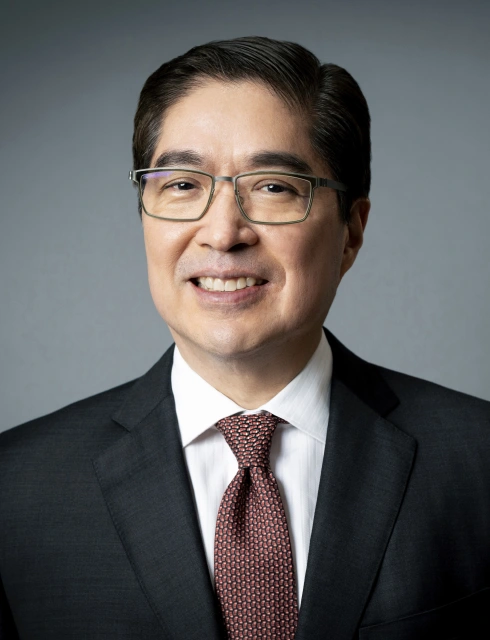 Lance Y. Gokongwei